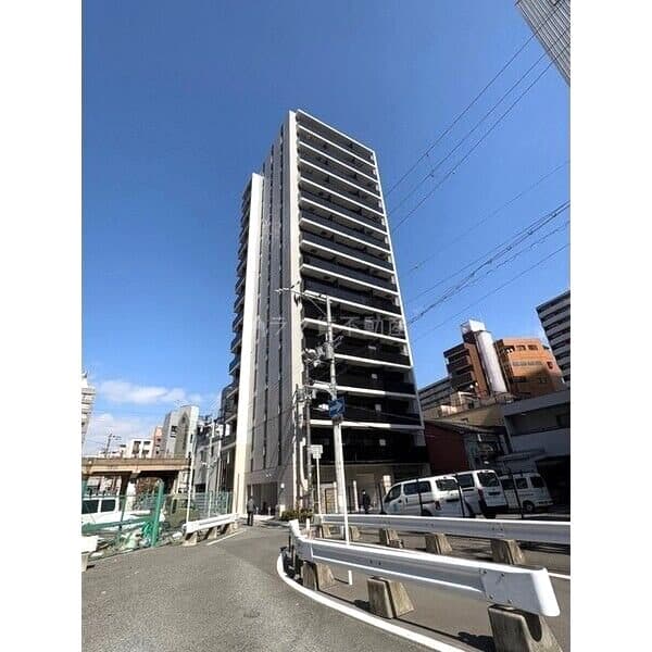 シーズンフラッツ中崎